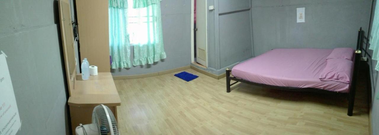 Gondor Guesthouse Чиангмай Экстерьер фото